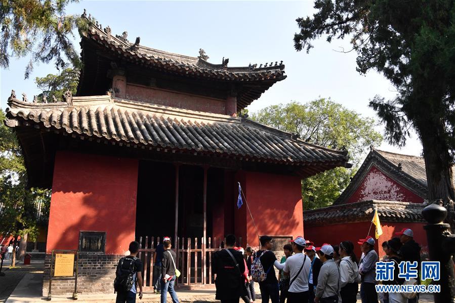 {賭馬}(曲阜旅游必去十大景点)